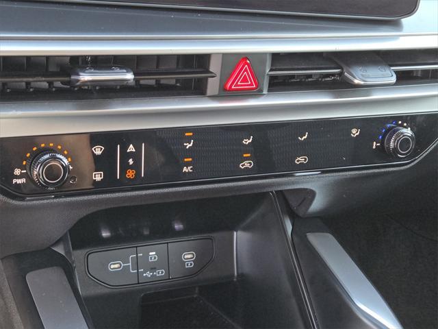 used 2025 Kia Sorento car, priced at $29,759