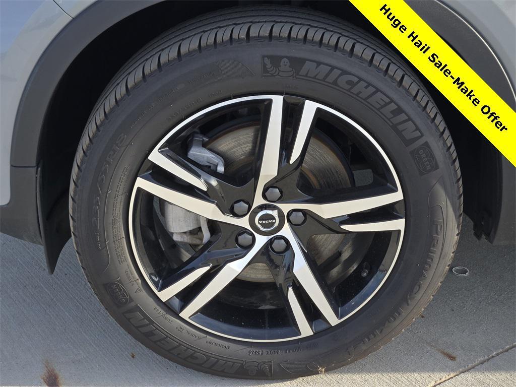 used 2024 Volvo XC40 car, priced at $24,943