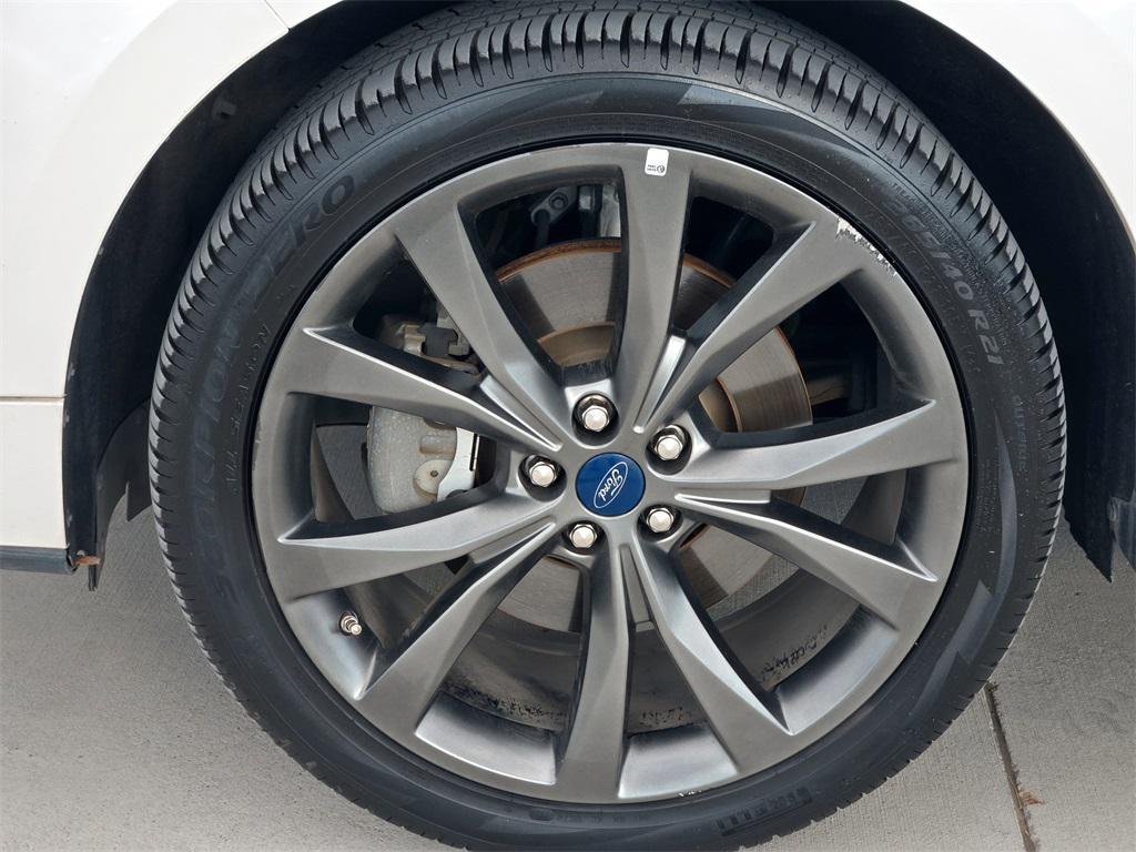 used 2015 Ford Edge car, priced at $12,870