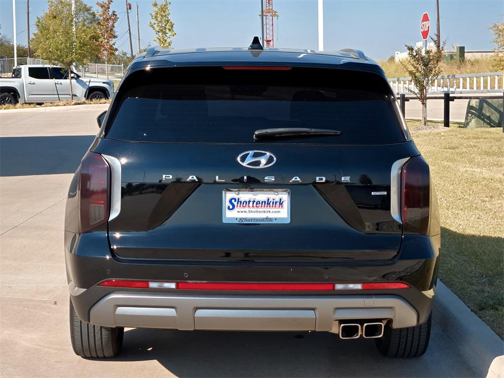 used 2024 Hyundai Palisade car, priced at $37,994