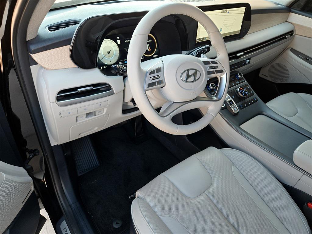 used 2024 Hyundai Palisade car, priced at $37,994