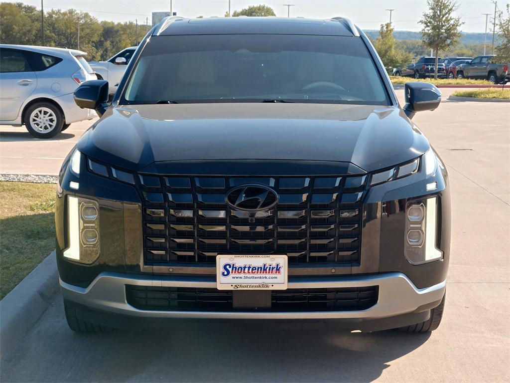 used 2024 Hyundai Palisade car, priced at $37,994