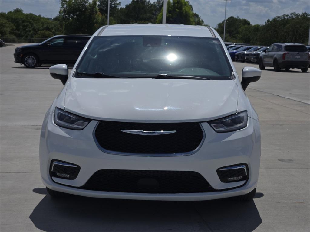 used 2023 Chrysler Pacifica car, priced at $21,701