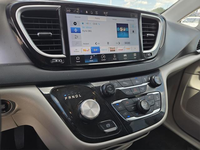 used 2023 Chrysler Pacifica car, priced at $21,701
