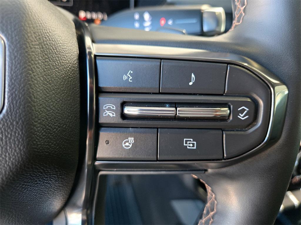 used 2024 GMC Acadia car, priced at $43,684