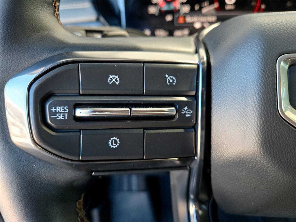 used 2024 GMC Acadia car, priced at $43,684