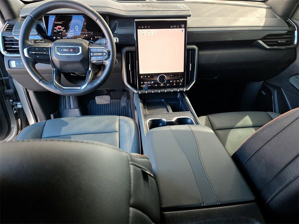 used 2024 GMC Acadia car, priced at $43,684