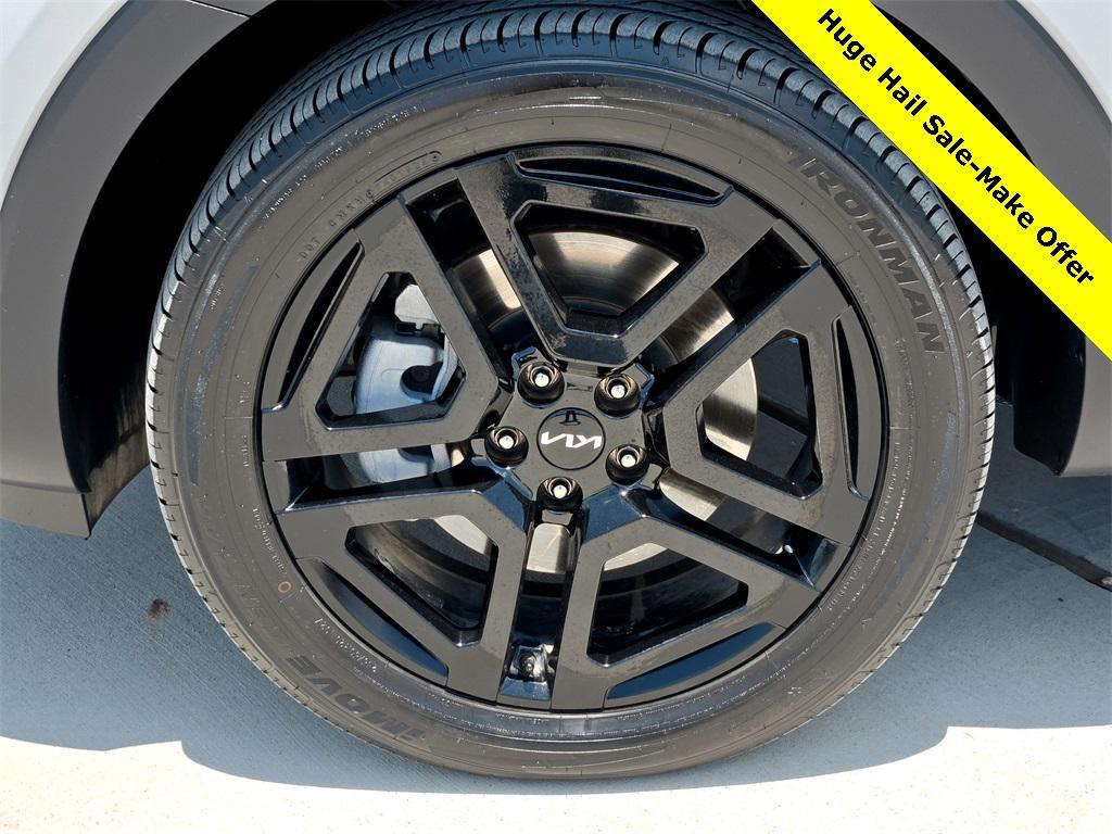 used 2023 Kia Telluride car, priced at $32,903