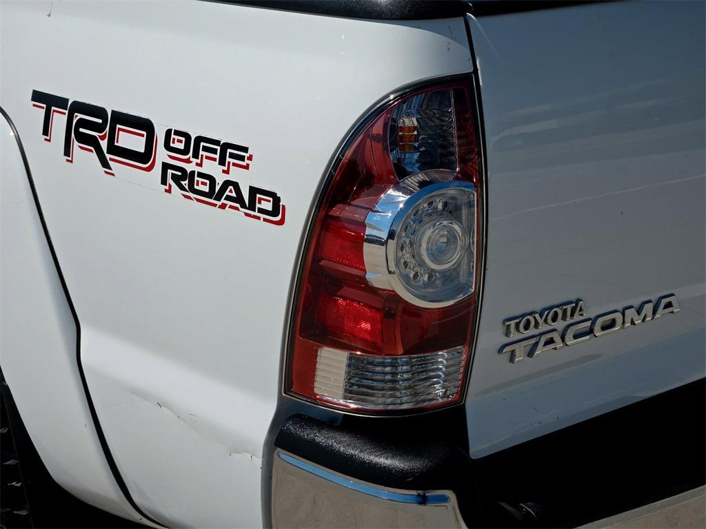 used 2014 Toyota Tacoma car, priced at $18,674
