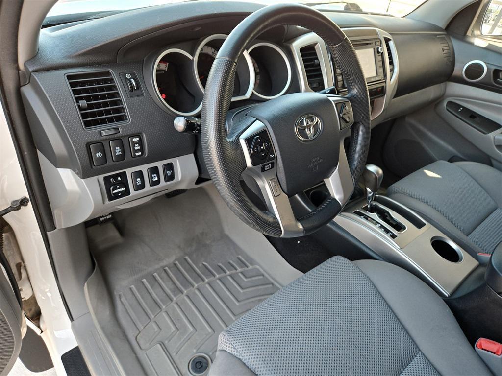 used 2014 Toyota Tacoma car, priced at $18,674