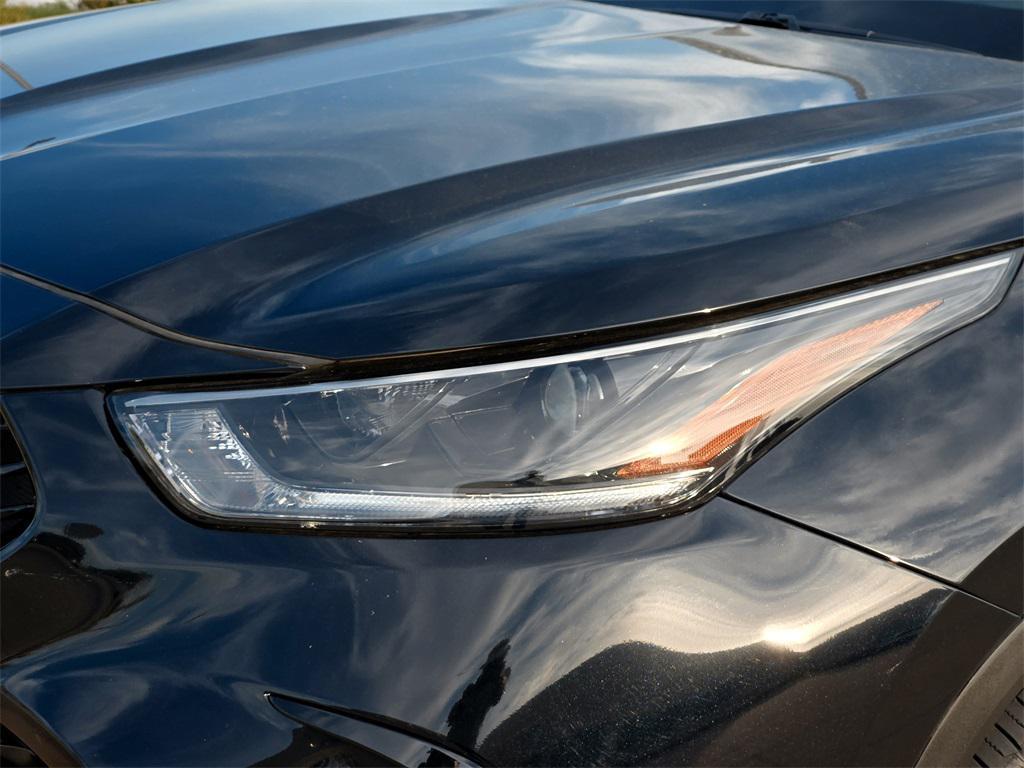 used 2024 Toyota Highlander car, priced at $41,485