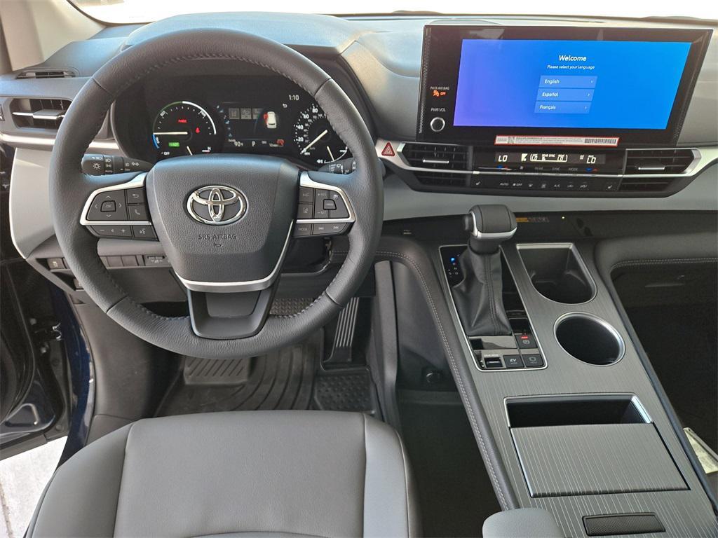 new 2025 Toyota Sienna car, priced at $48,668