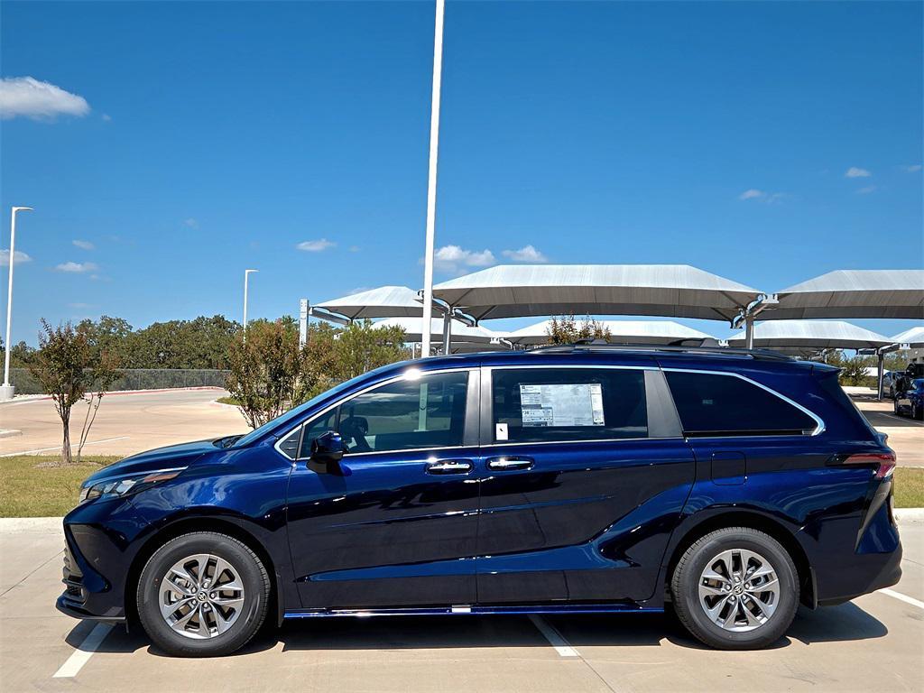 new 2025 Toyota Sienna car, priced at $48,668