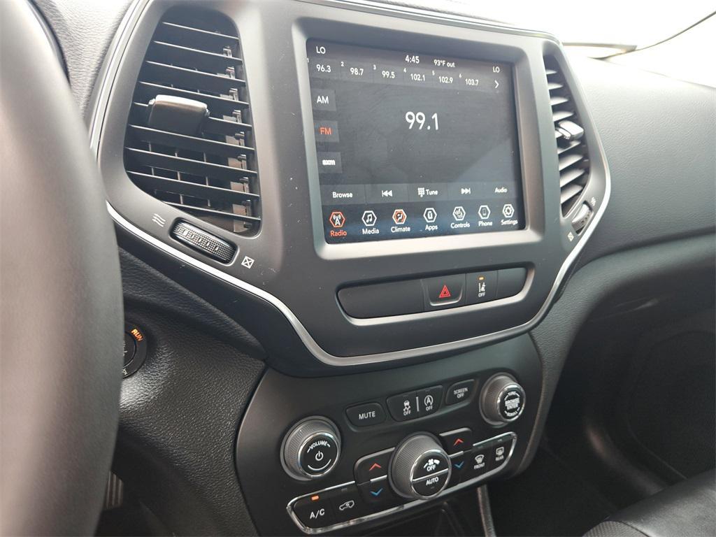 used 2022 Jeep Cherokee car, priced at $22,698