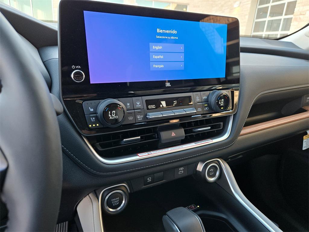 new 2026 Toyota Grand Highlander car