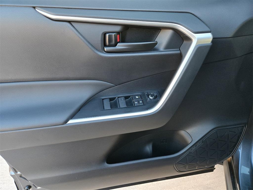 new 2025 Toyota RAV4 Hybrid car, priced at $35,098