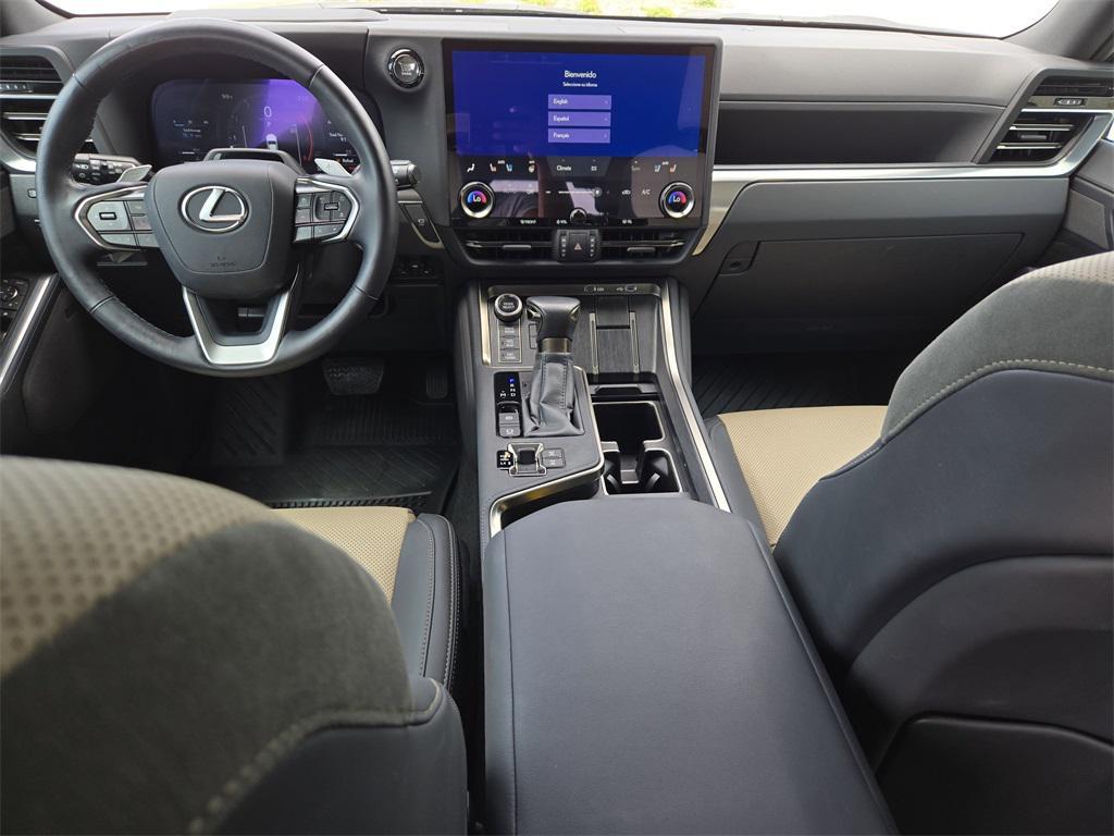 used 2024 Lexus GX 550 car, priced at $82,717