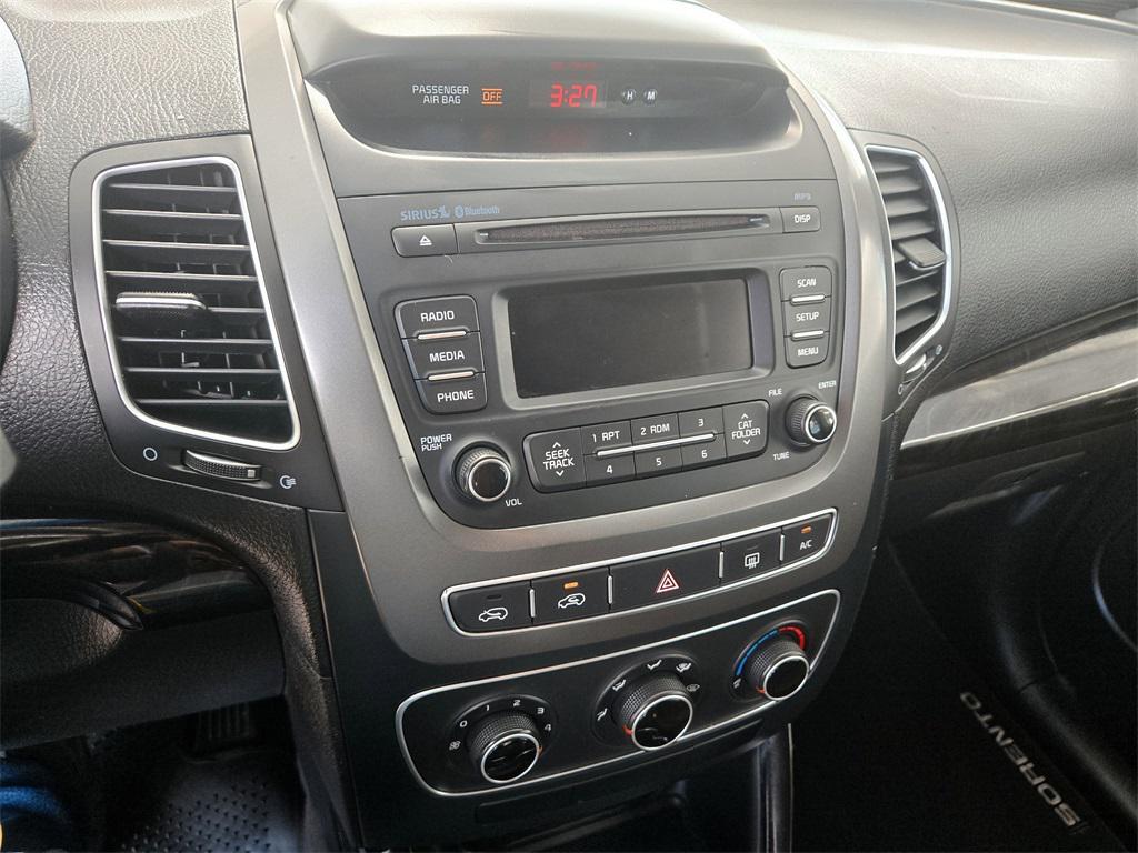 used 2015 Kia Sorento car, priced at $8,934