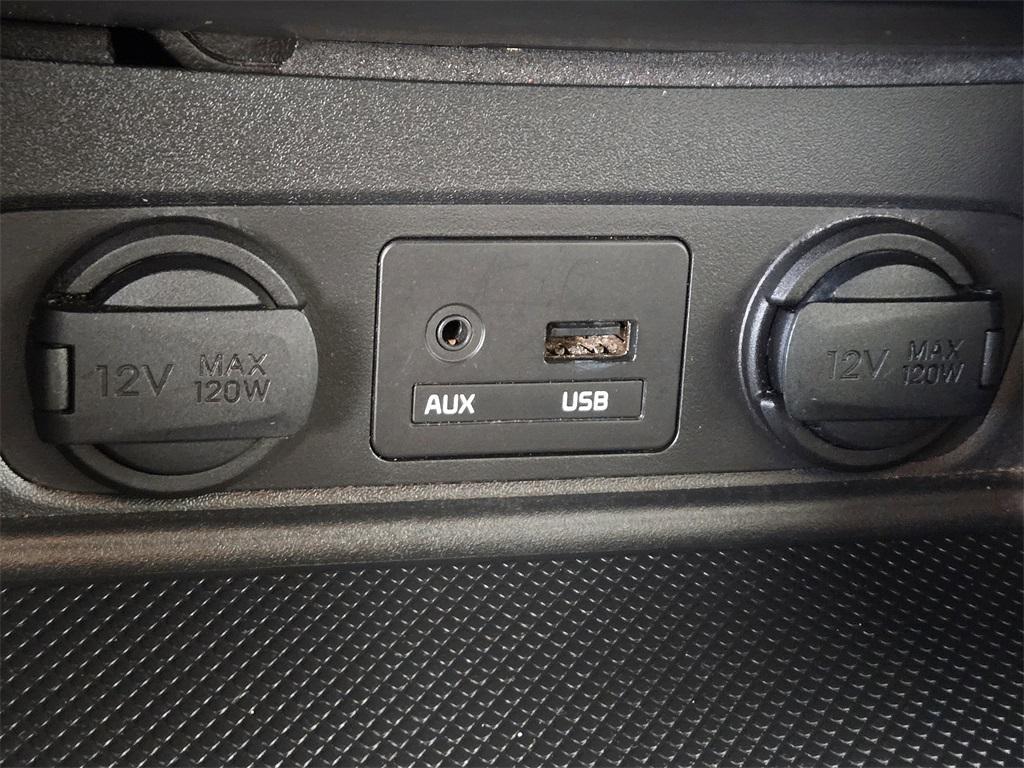 used 2015 Kia Sorento car, priced at $8,934