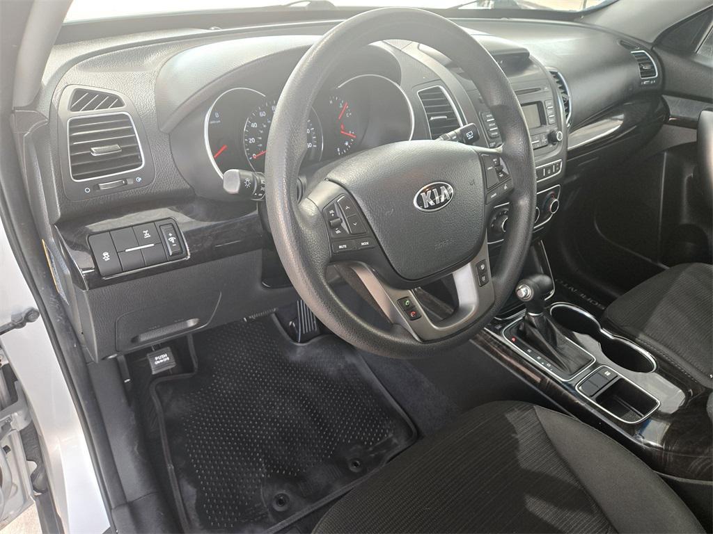 used 2015 Kia Sorento car, priced at $8,934