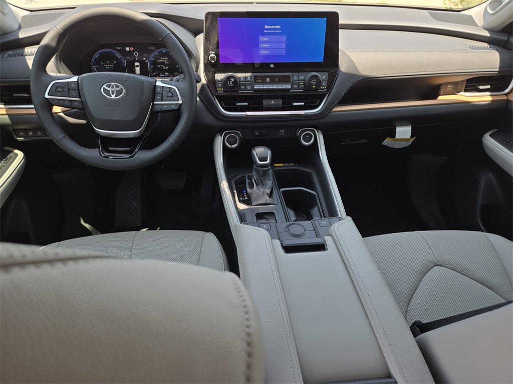 new 2025 Toyota Grand Highlander car, priced at $60,062