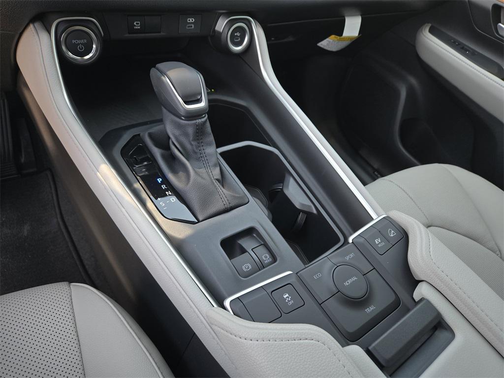 new 2025 Toyota Grand Highlander car, priced at $60,062