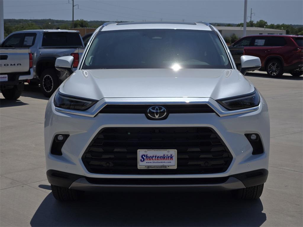 new 2025 Toyota Grand Highlander car, priced at $60,062