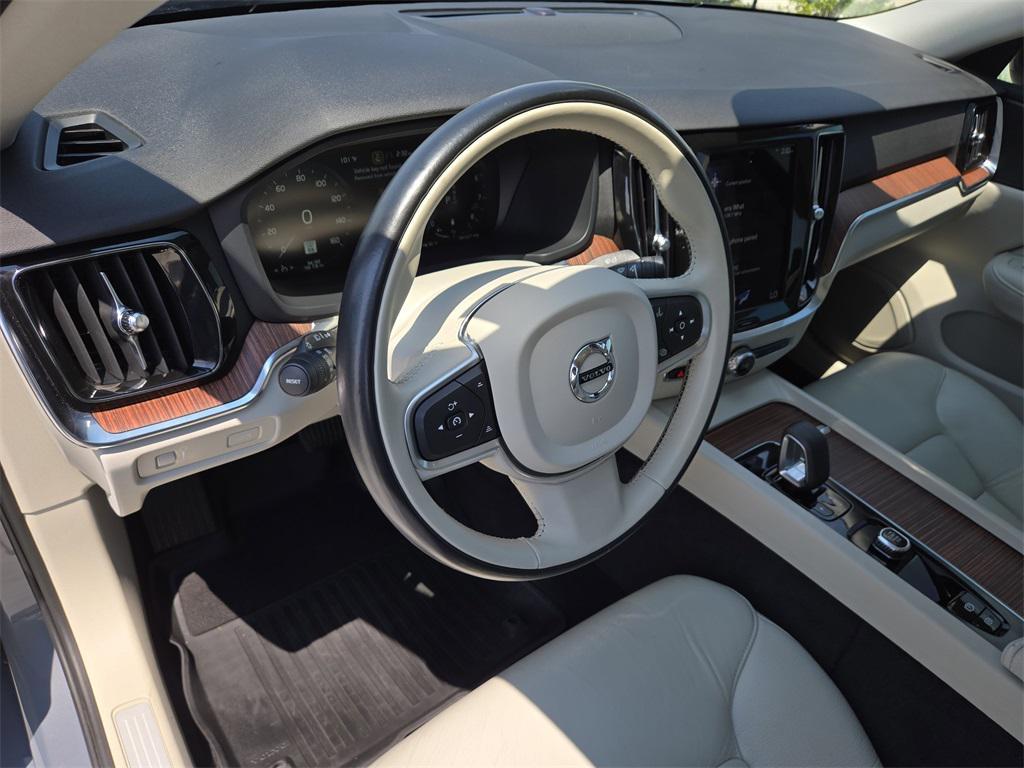 used 2022 Volvo S60 car, priced at $23,984