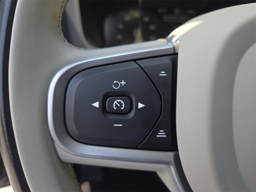 used 2022 Volvo S60 car, priced at $23,984