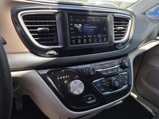 used 2018 Chrysler Pacifica car, priced at $11,965