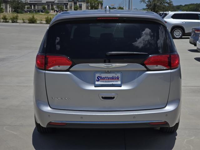 used 2018 Chrysler Pacifica car, priced at $11,965