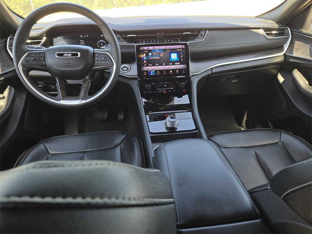 used 2024 Jeep Grand Cherokee car, priced at $30,907