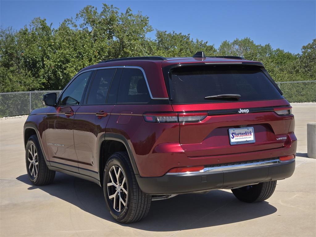 used 2024 Jeep Grand Cherokee car, priced at $30,907