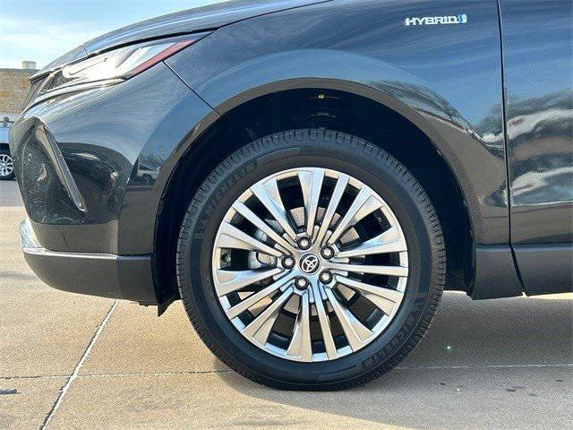 used 2021 Toyota Venza car, priced at $26,506