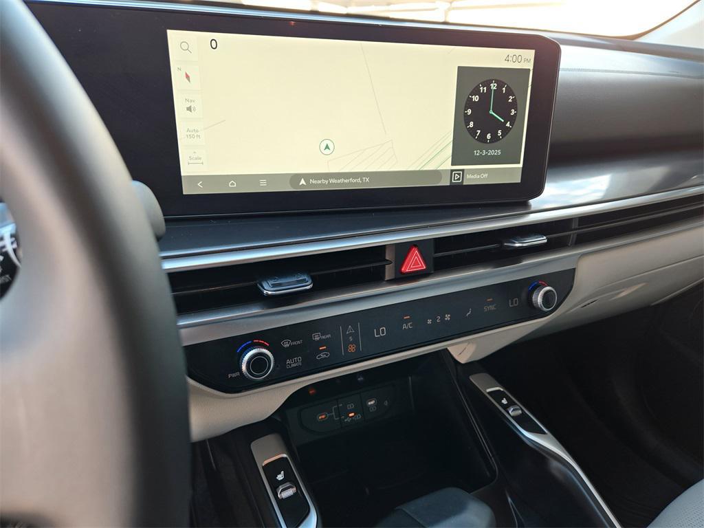 used 2025 Kia Sorento car, priced at $33,739