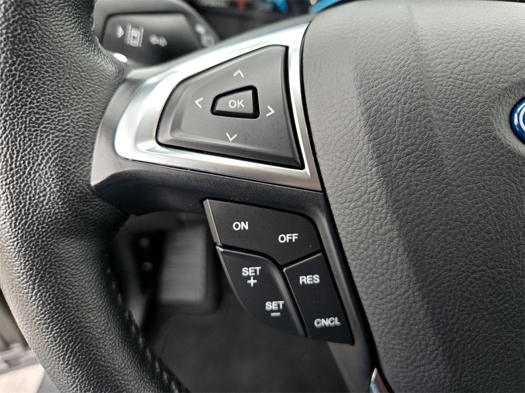 used 2024 Ford Edge car, priced at $24,946