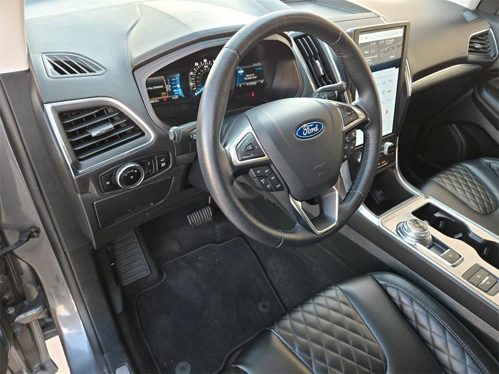 used 2024 Ford Edge car, priced at $25,987