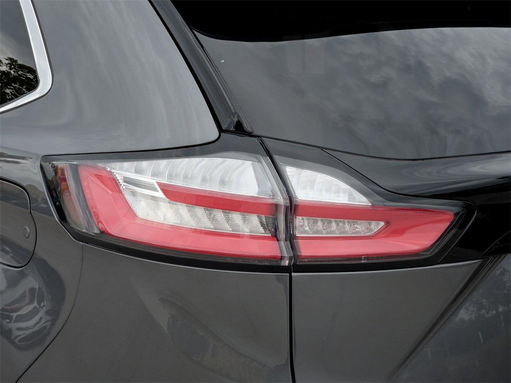 used 2024 Ford Edge car, priced at $24,946