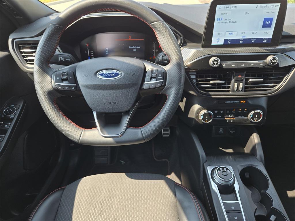 used 2023 Ford Escape car, priced at $21,907