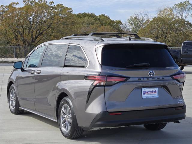 used 2022 Toyota Sienna car, priced at $32,894