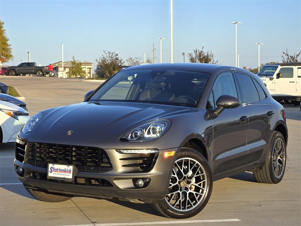 used 2018 Porsche Macan car, priced at $18,649