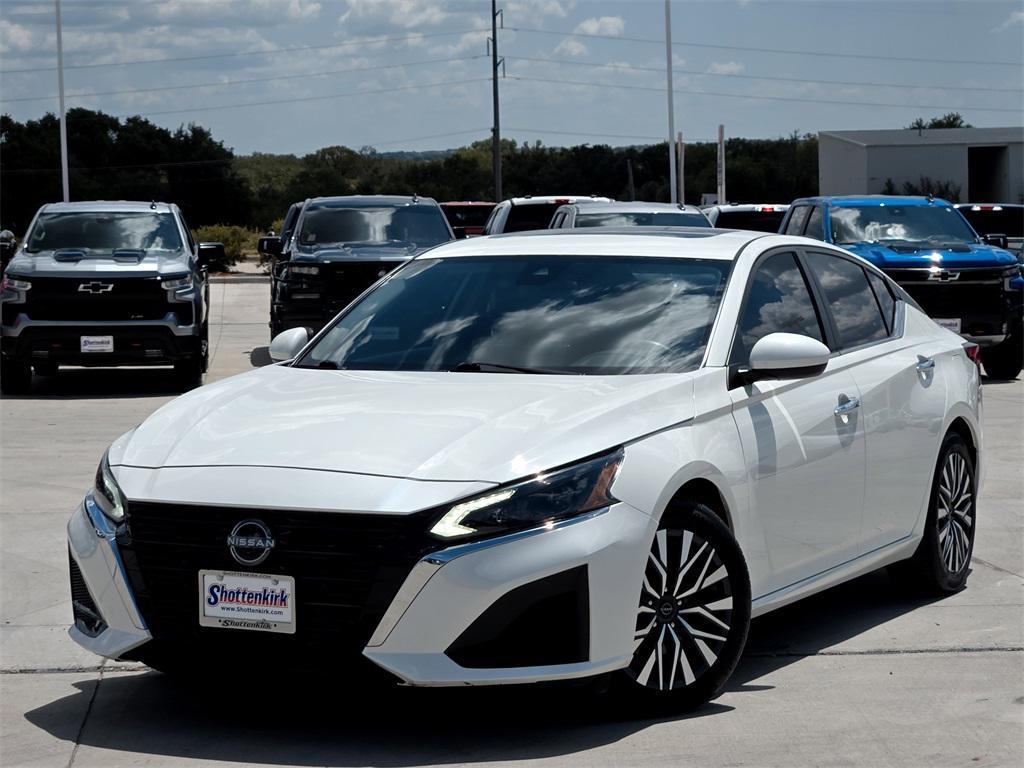 used 2023 Nissan Altima car, priced at $19,888