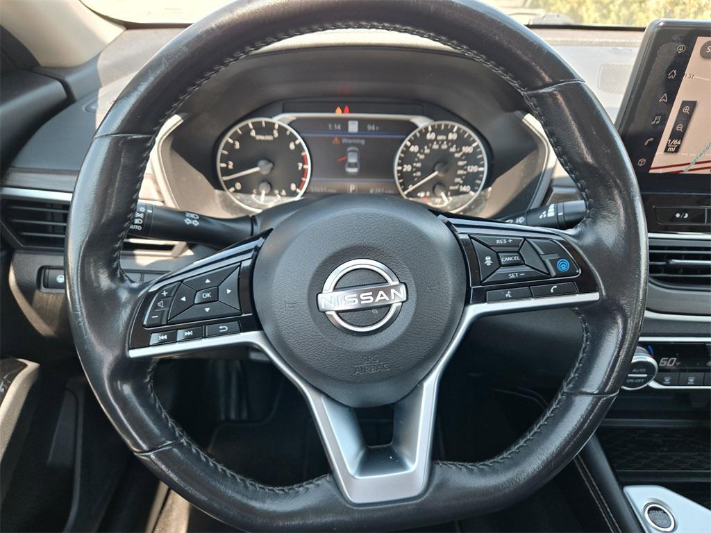 used 2023 Nissan Altima car, priced at $19,687