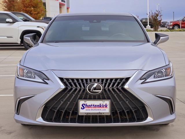 used 2022 Lexus ES 350 car, priced at $35,993