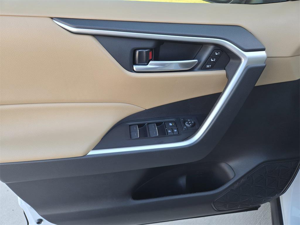 new 2025 Toyota RAV4 car, priced at $39,235