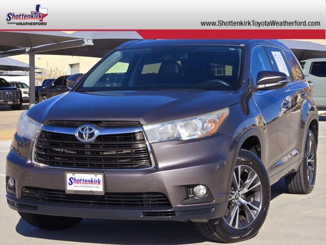 used 2016 Toyota Highlander car, priced at $18,968