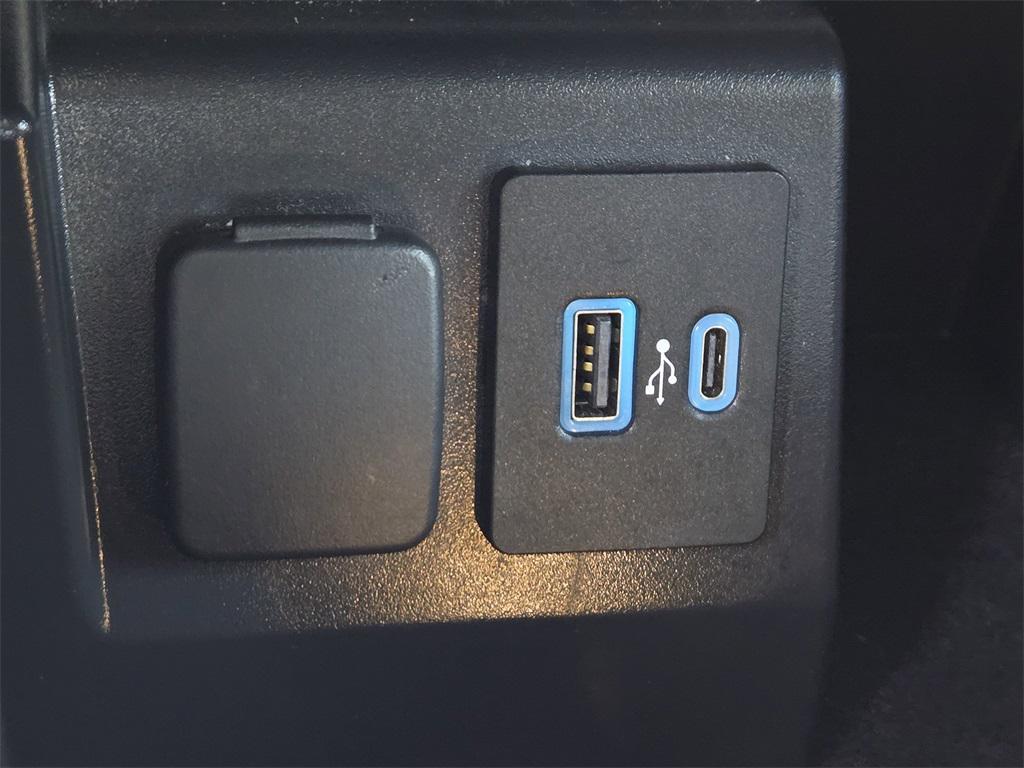 used 2022 Ford Explorer car, priced at $20,936