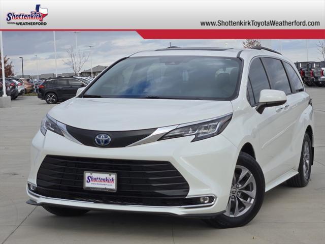 used 2021 Toyota Sienna car, priced at $38,718