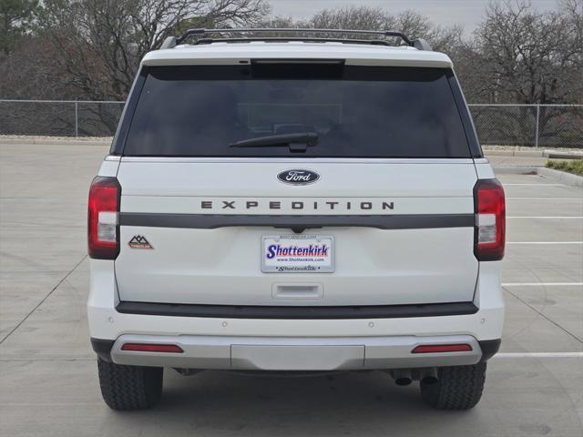 used 2023 Ford Expedition car, priced at $55,907