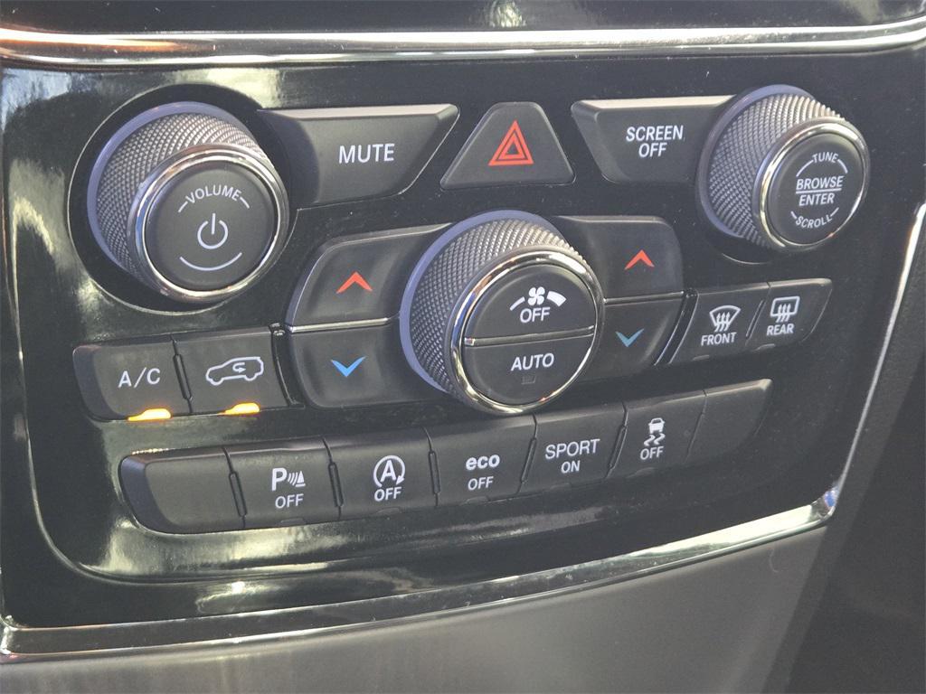 used 2019 Jeep Grand Cherokee car, priced at $18,939